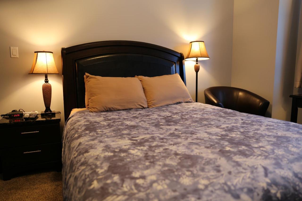 Downtown Whitehorse 4 Bedrooms Deluxe Condo Zewnętrze zdjęcie